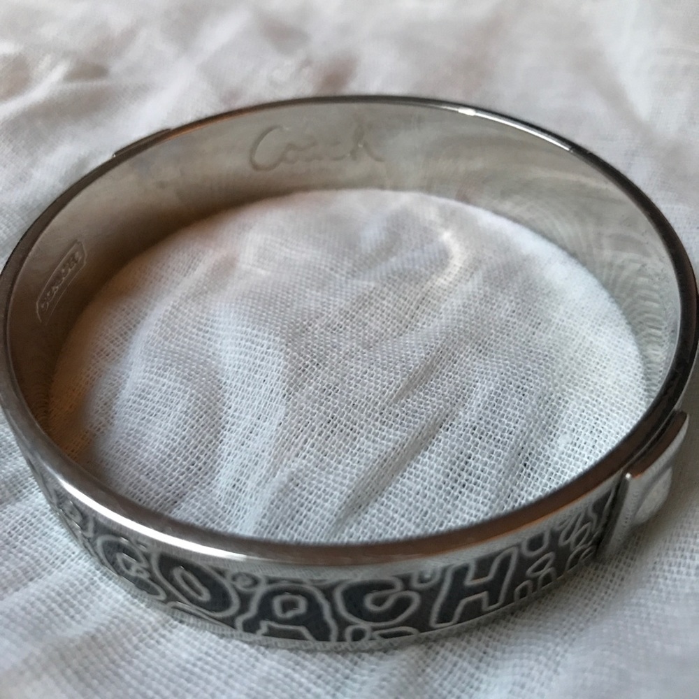 Coach thin bangle - Picture 2 of 3